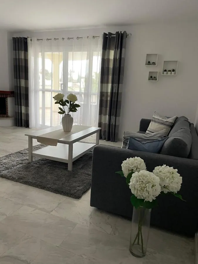 Jardines Apartment Sitio de Calahonda
