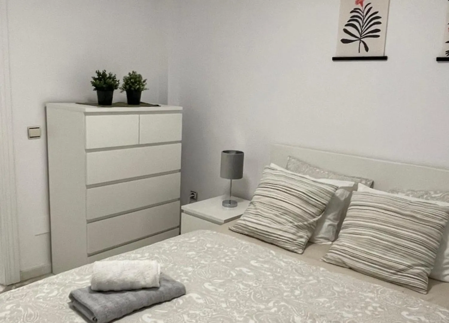 Jardines Apartment Sitio de Calahonda 0*,