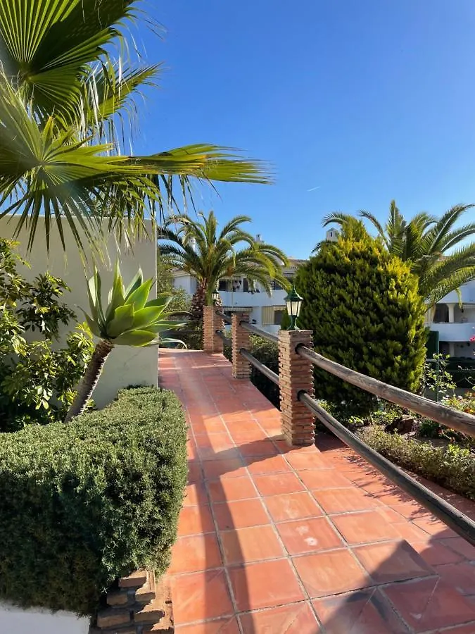 Jardines Apartment Sitio de Calahonda